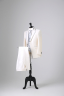 ホワイト　グレーパイピング