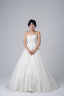 胸元プリーツハイウエスト