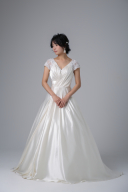 センタークロスタック胸元