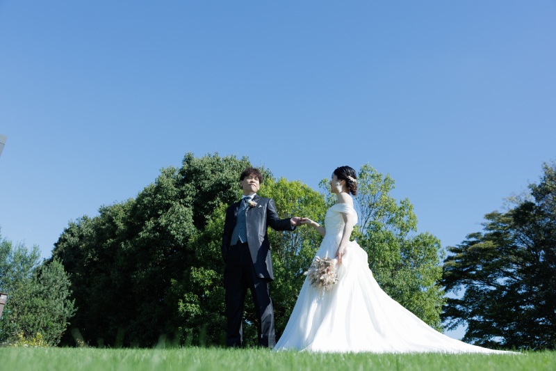 スタジオとガーデンで残すおふたりの写真