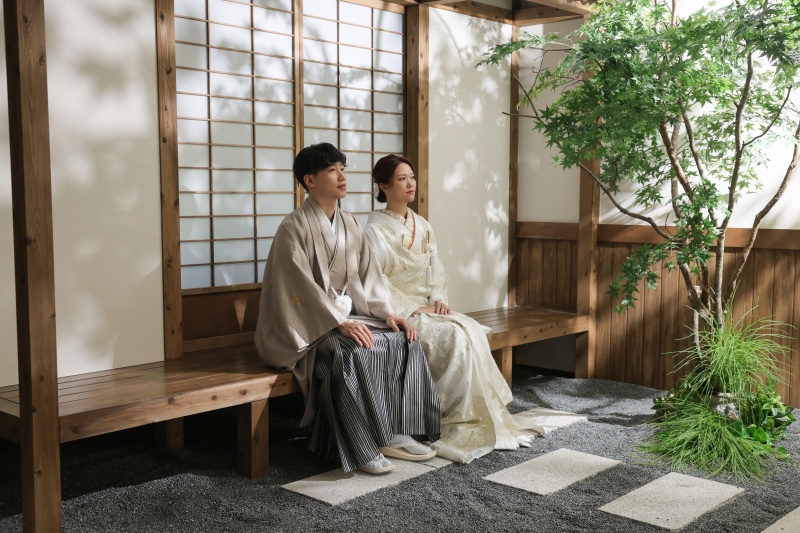 屋内庭園からスタート