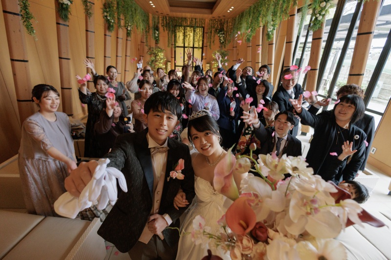 チャペルロケーション。家族と友達と。