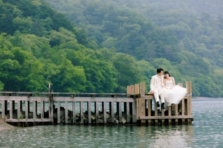 日光・中禅寺湖畔の広大な自然の中で