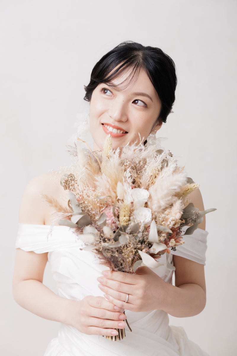 【記念に1枚！シンプルに婚礼写真を残す】洋装撮影1カットプラン〈台紙＆データつき♪〉