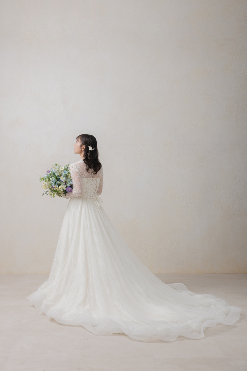 【記念に1枚！シンプルに婚礼写真を残す】洋装撮影1カットプラン〈台紙＆データつき♪〉