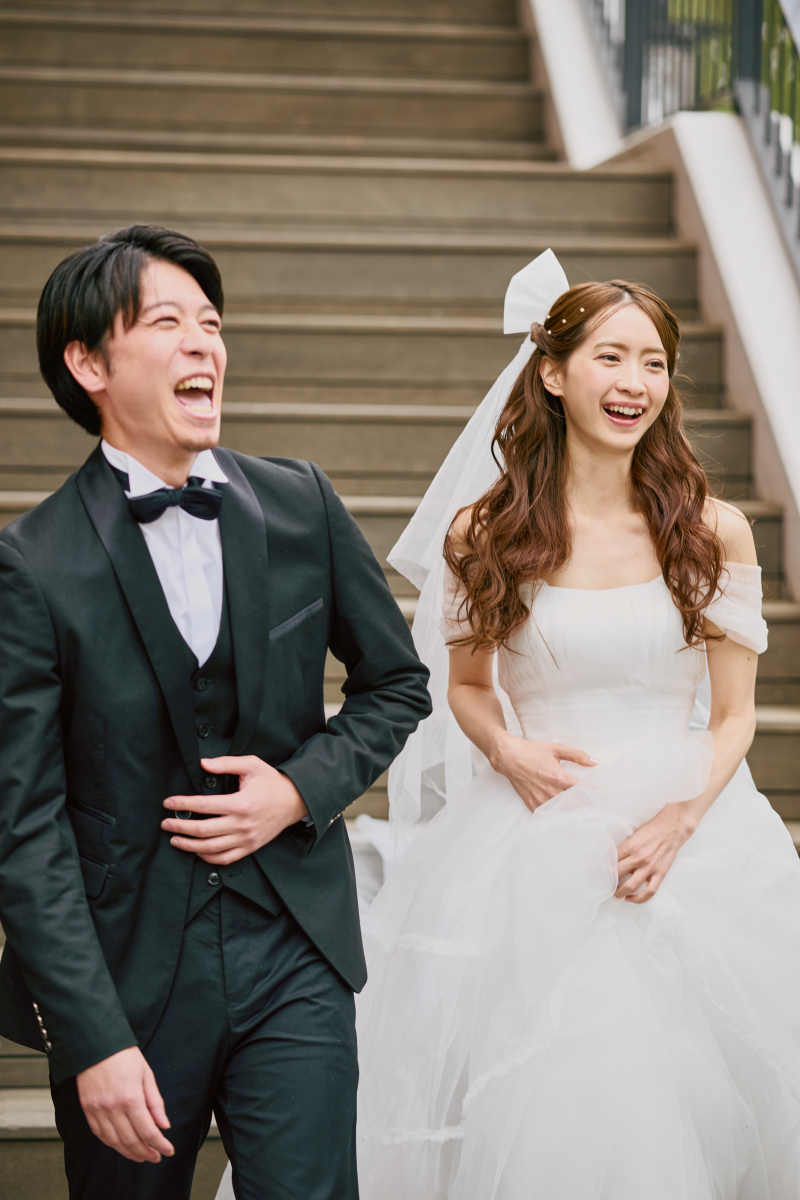 何気ない会話を楽しむ移動中のオフショットも思い出