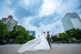 【Day撮影名古屋エリア】初夏の緑と都市の空気が交差する、フラリエ&times;久屋大通ロケ