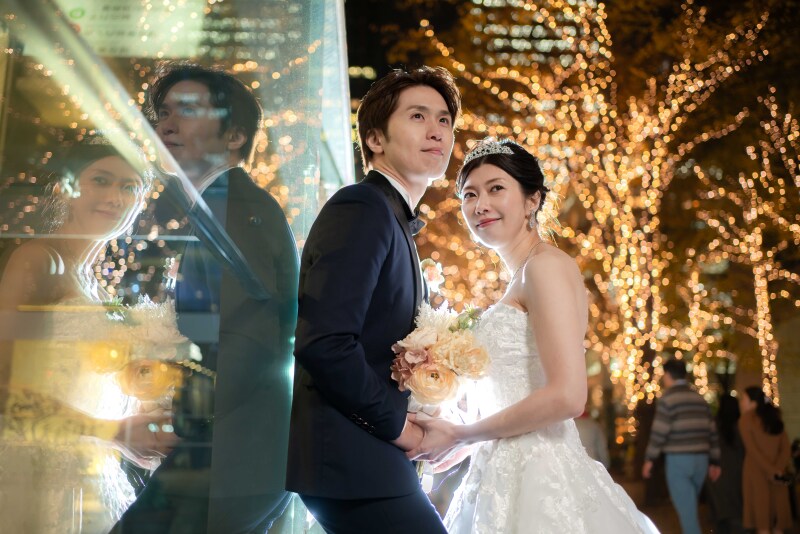 定番のポーズだけにとどまらず、おふたりとのコミュニケーションを通して“らしさ”が出る1枚を目指しています。新しいポージングや構図もどんどんご提案しますので、リクエストも気軽にお伝えください◎