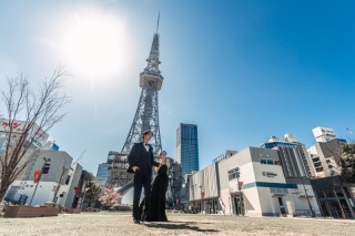 【久屋大通周遊ロケーションフォトプラン】専任アテンドの同行で撮影中も安心のサポート!《追加料金なしで全ての衣裳から選び放題》