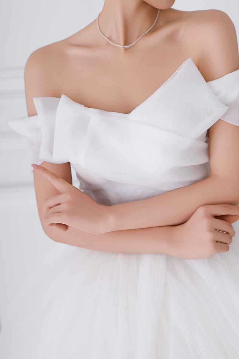 WD_016 アミラーオフショルダードレス