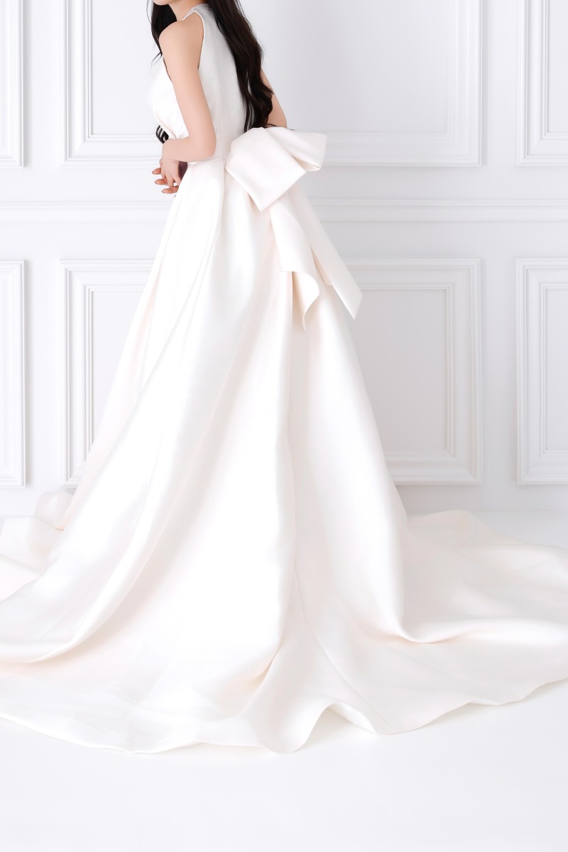 WD_026 アデリアホルタードレス