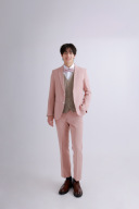 ピンクタキシード&times;ベージュ&times;ピンク蝶タイ