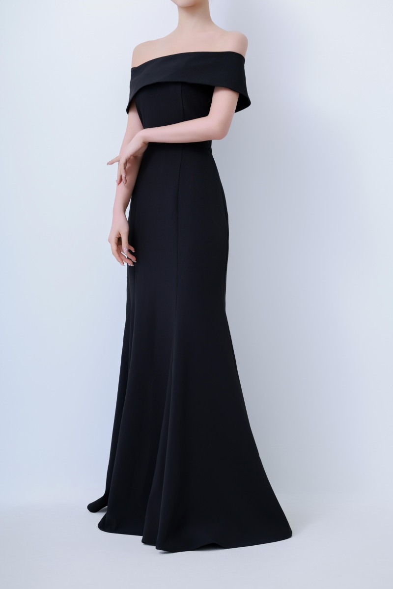 CD_028 ヘイニーオフショルダードレス