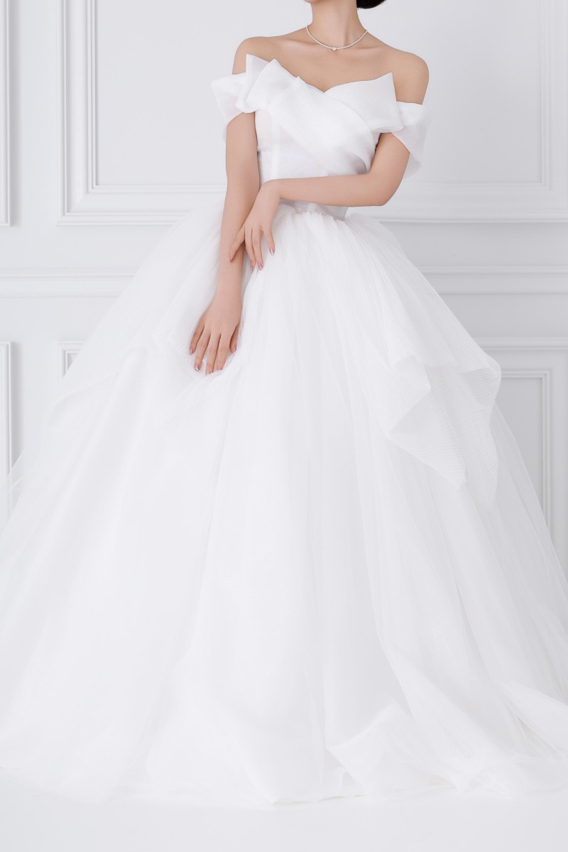 WD_016 アミラーオフショルダードレス