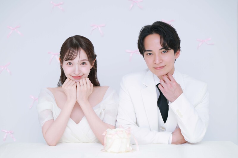 リボンの付いた背景で可愛いショット♩