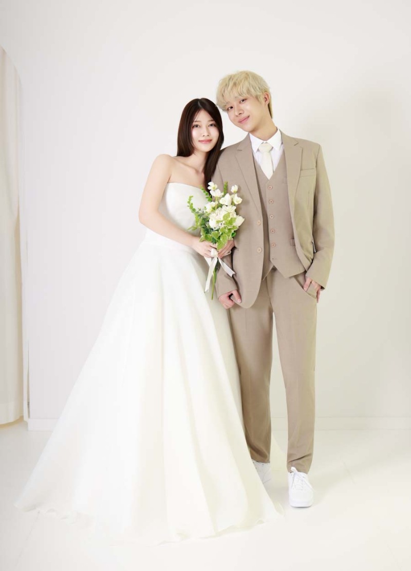 CLELIA_ウエディングドレスが豊富