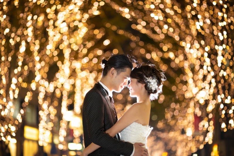 【衣装追加料金なし】東京駅ロケーション|衣装選び放題×100カット×ヘアメイク込。憧れのレンガ駅舎でドラマチックな撮影を