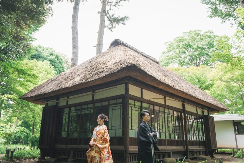 【衣装追加料金なし】蘆花恒春園ロケ|衣装選び放題×100カット×ヘアメイク込。風情ある竹林や茅葺屋根を背景に。