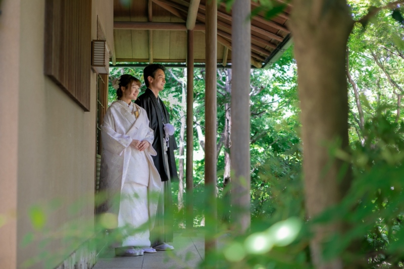 【衣装追加料金なし】目白庭園ロケ|衣装選び放題×100カット×ヘアメイク込。池泉回遊式庭園で情緒溢れる和装撮影を。