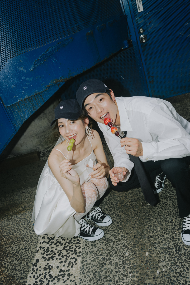 自然体な表情で