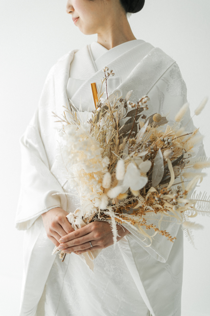 白無垢(スタジオモフ保有)