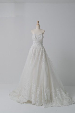 ウェディングドレス(スタジオモフ)