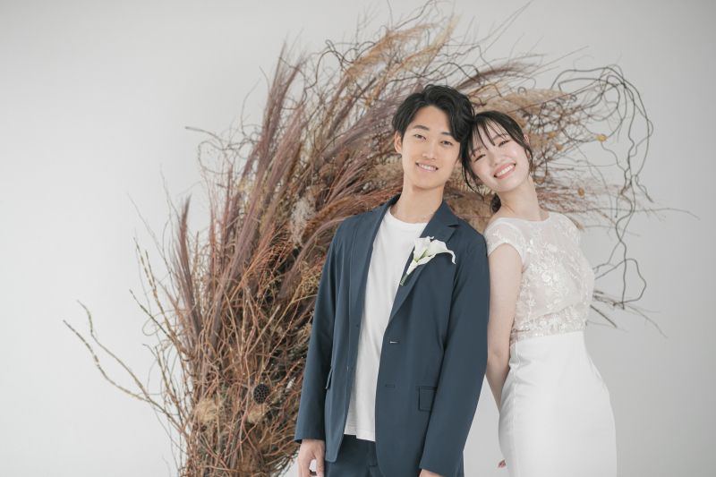 【1〜2月撮影限定！50％OFF】洋装１着スタジオプラン｜256,000円&rarr;128,000円（衣装、着付け、ヘアメイク込み）