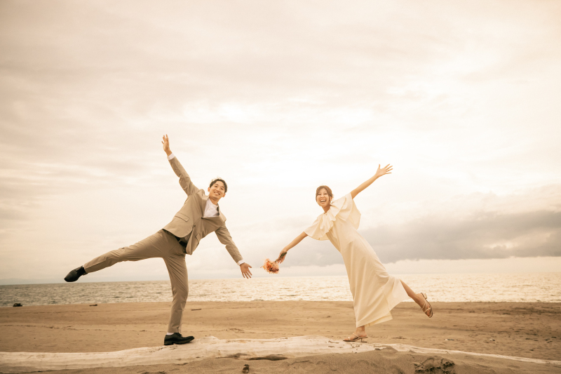 【1〜2月撮影限定！50％OFF】洋装１着ロケーションプラン ｜130,000円&rarr;65,000円（衣装、着付け、ヘアメイク込み）