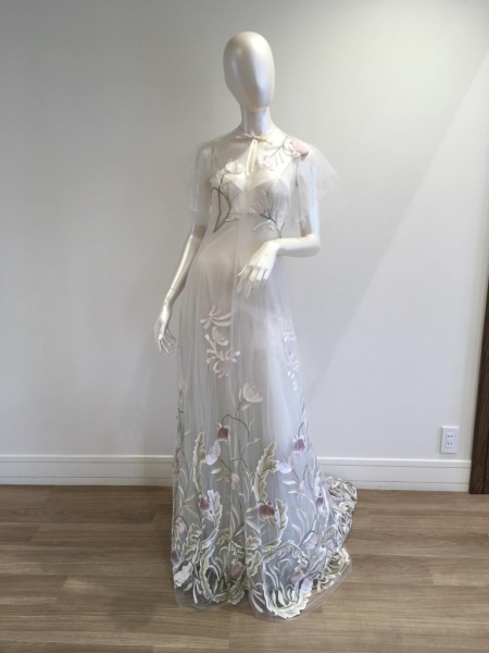 ウェディングドレス