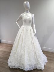 ウェディングドレス