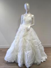 ウェディングドレス