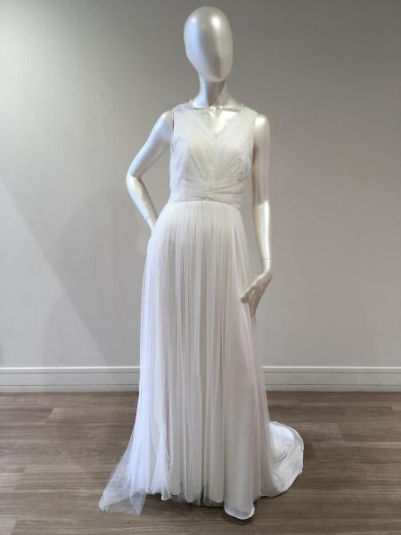 ウェディングドレス