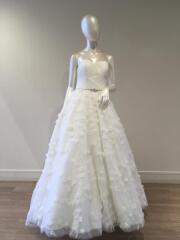 ウェディングドレス