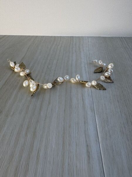 ヘッドアクセサリー