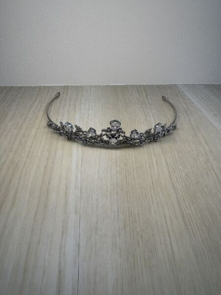 ヘッドアクセサリー