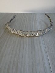 ヘッドアクセサリー