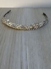 ヘッドアクセサリー