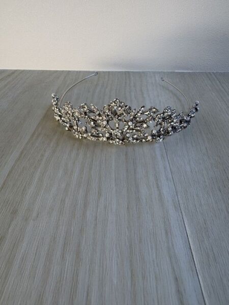 ヘッドアクセサリー