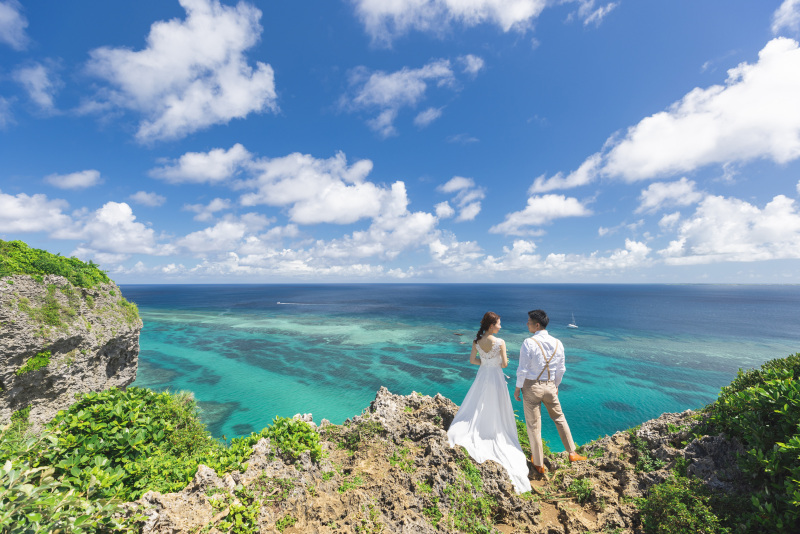 宮古ブルーが広がる崖☆3時間程度の２ヶ所撮影プラン☆１５０カット保証 ドローン撮影付き