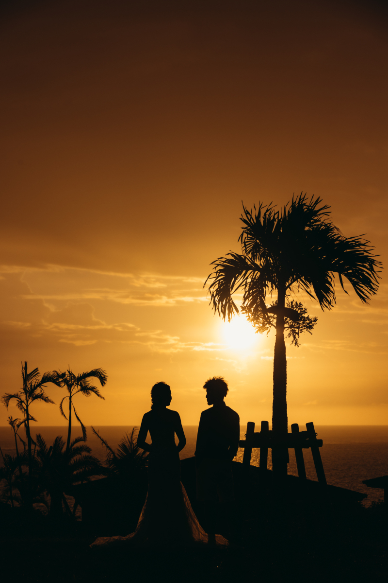 ドラマティックな夕日をバックに☆3時間程度の２ヶ所撮影プラン☆１５０カット保証 ドローン撮影付き