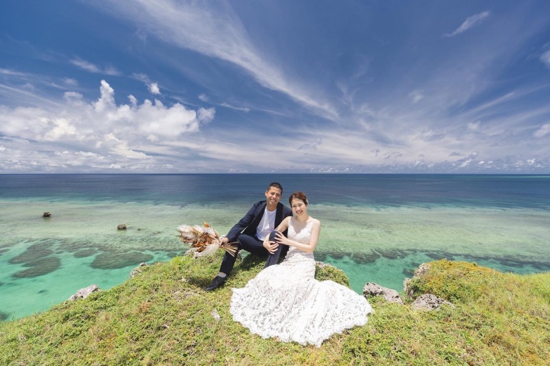 宮古ブルーが広がる崖☆3時間程度の２ヶ所撮影プラン☆１５０カット保証 ドローン撮影付き