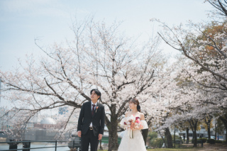 桜と海、ふたつの景色に包まれた特別な一日