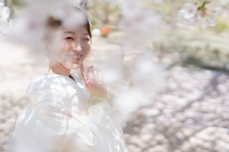 N wedding hiroshima_庭園で撮影できる