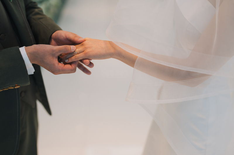 【Lulu】ドレス1点｜チャペル＋ロケーションフォト｜ ダイジェストムービー撮影付きプラン