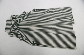 紋付袴（ストライプ）