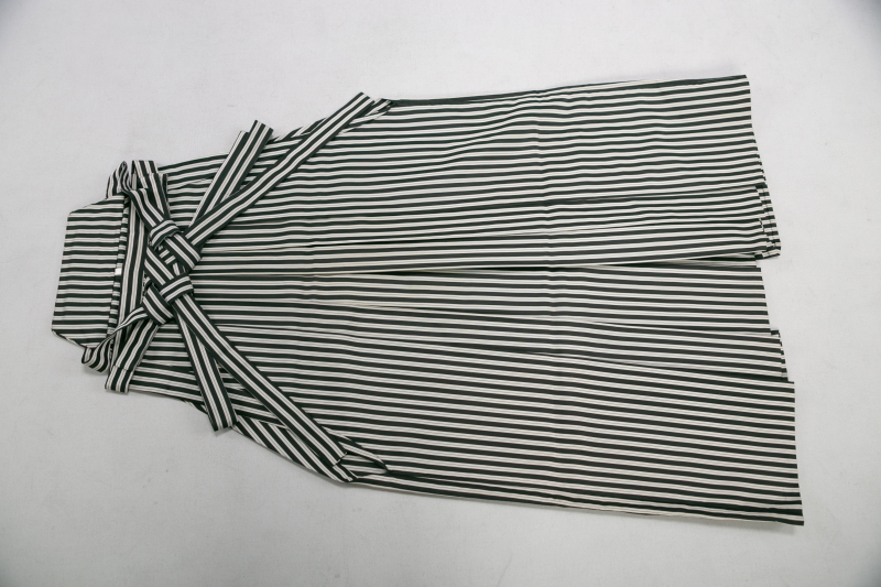 紋付袴（ストライプ）