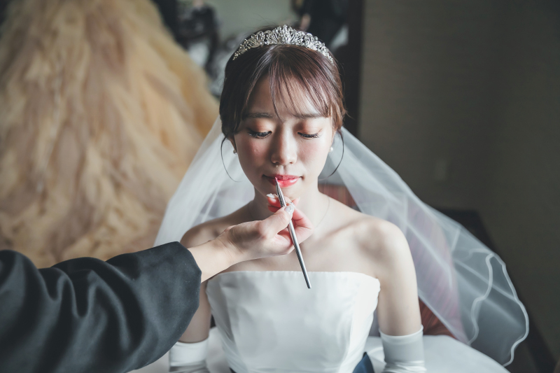 新婦様のお支度シーンも