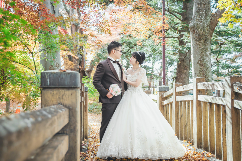 ☆早割☆洋装2着☆結婚式場→軽井沢ロケーション秋のフォトウェディング特別プラン【¥384,780→¥297,000】