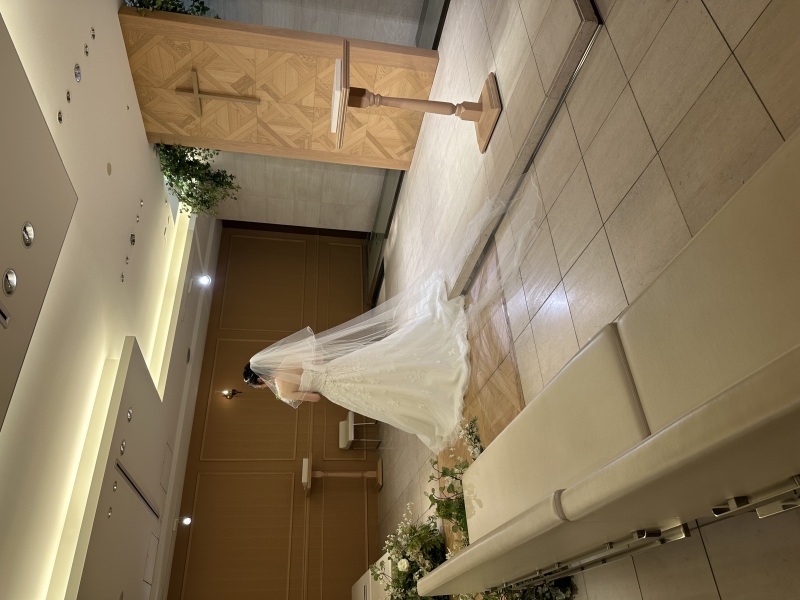 ベールの繊細なラインが綺麗