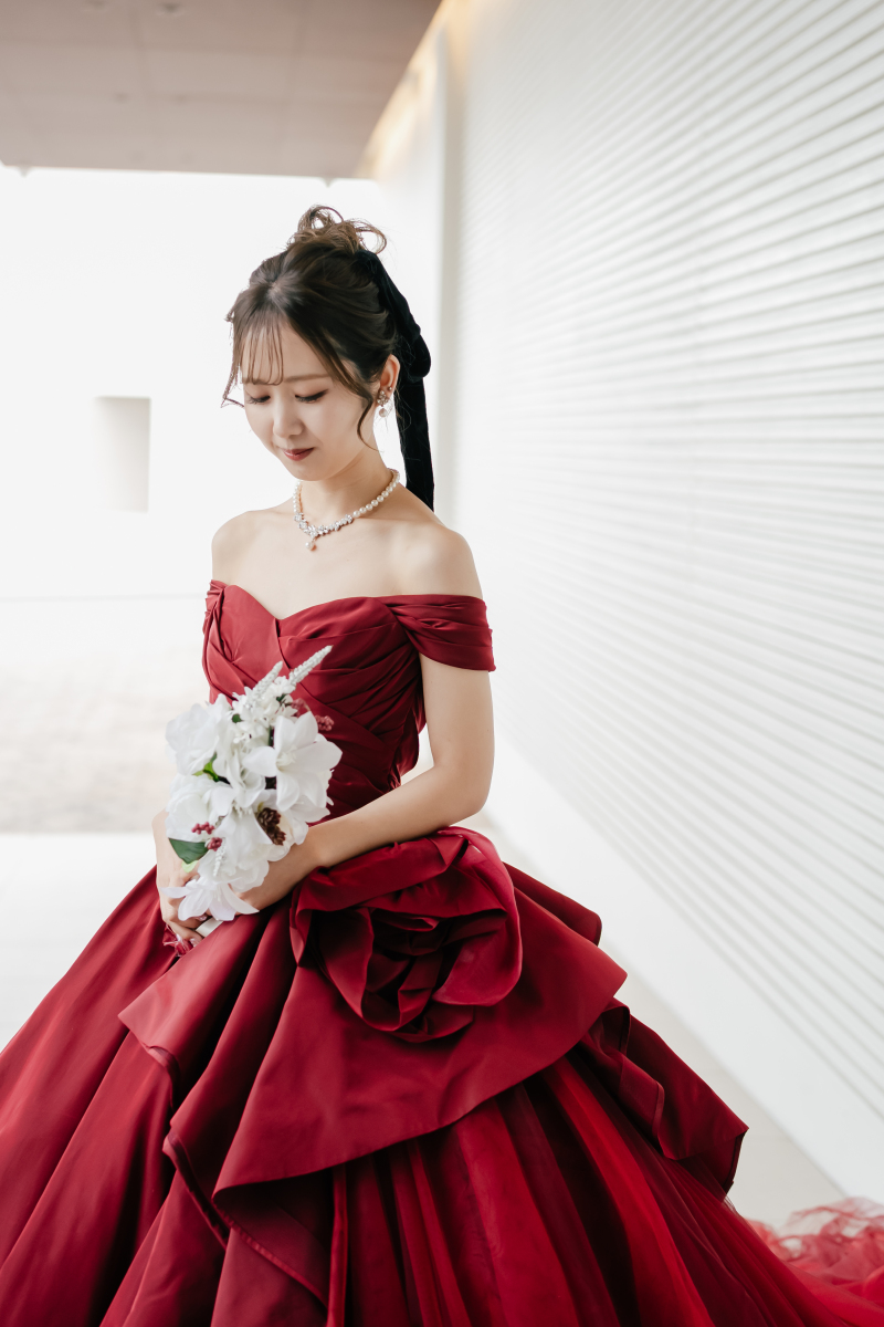 エール・フォルトゥーナ_カラードレスが豊富